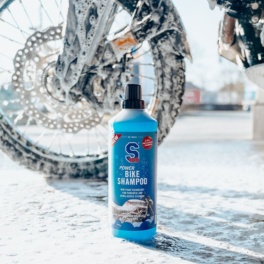 s100-motorrad-power-bike-shampoo-2025-1000-ml-schaum image 2